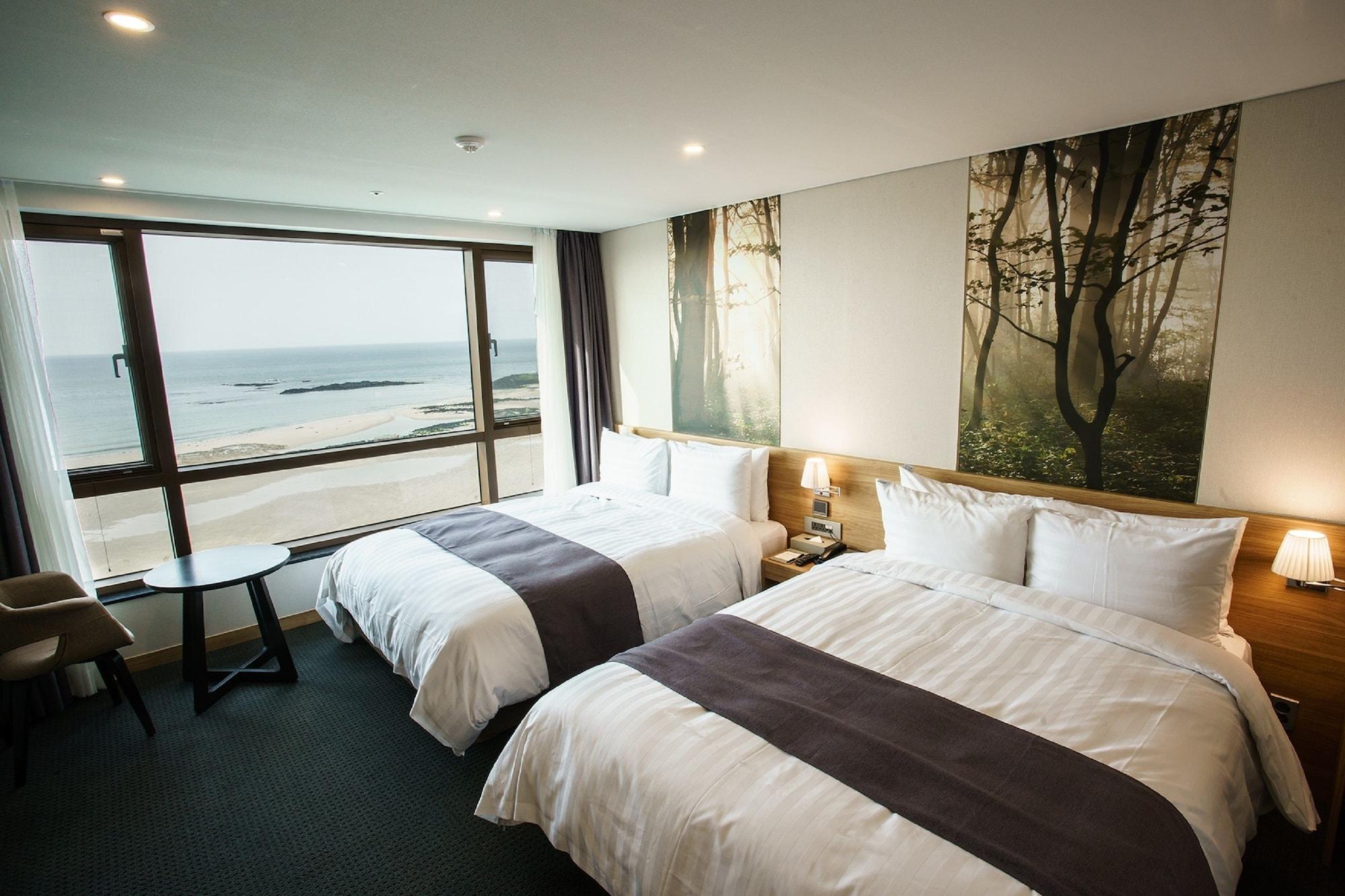 Utop Ubless Hotel Jeju Esterno foto