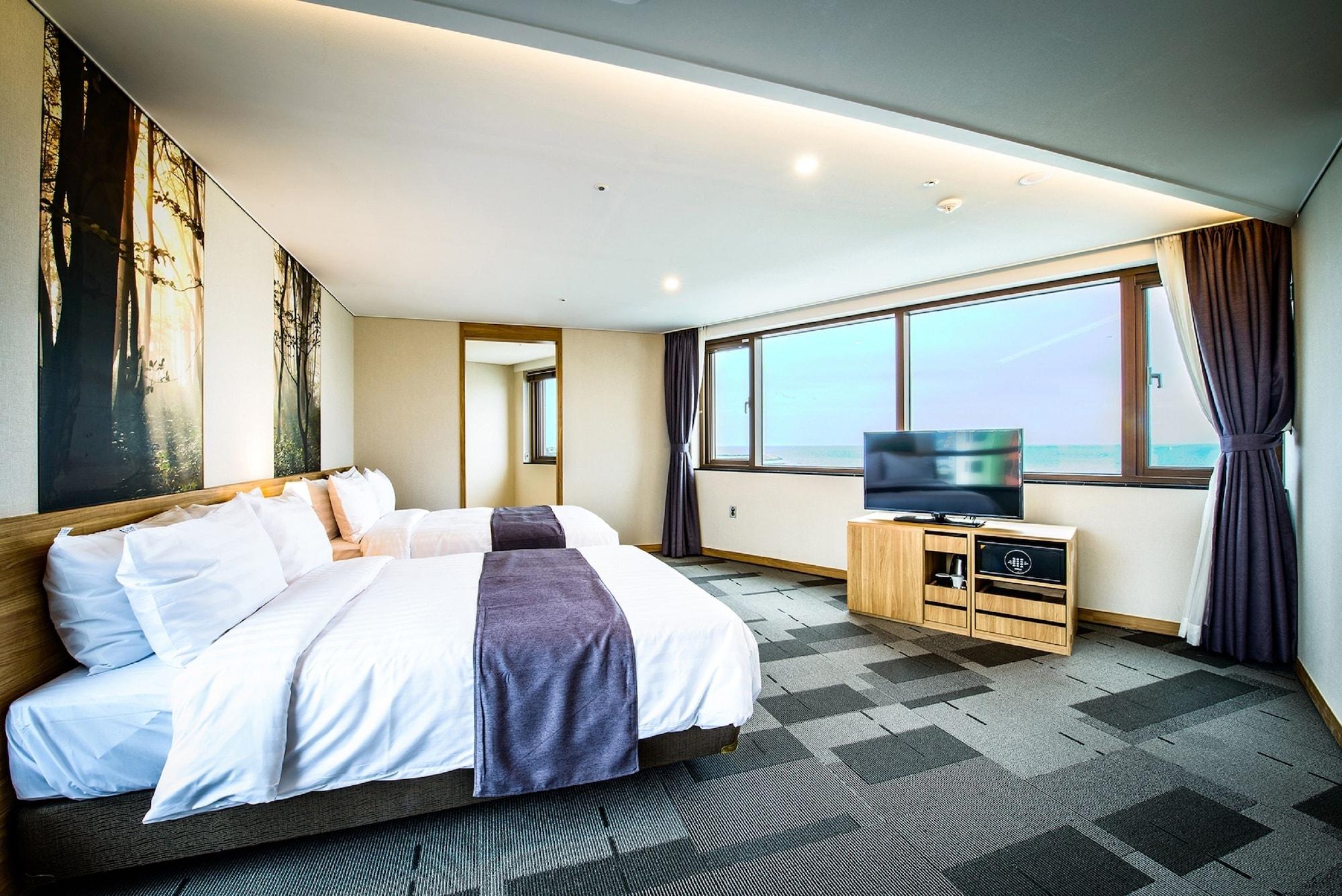 Utop Ubless Hotel Jeju Esterno foto