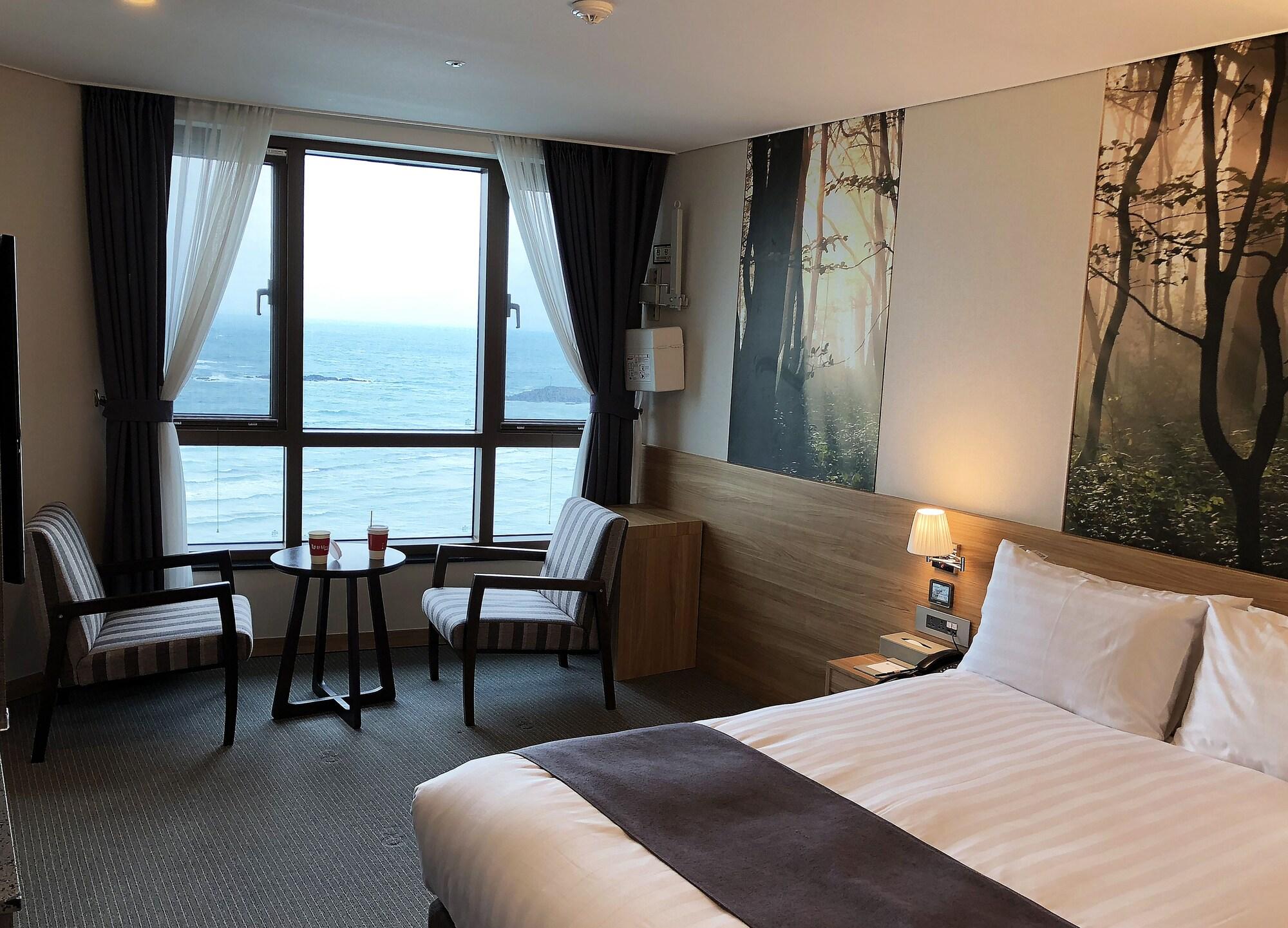 Utop Ubless Hotel Jeju Esterno foto